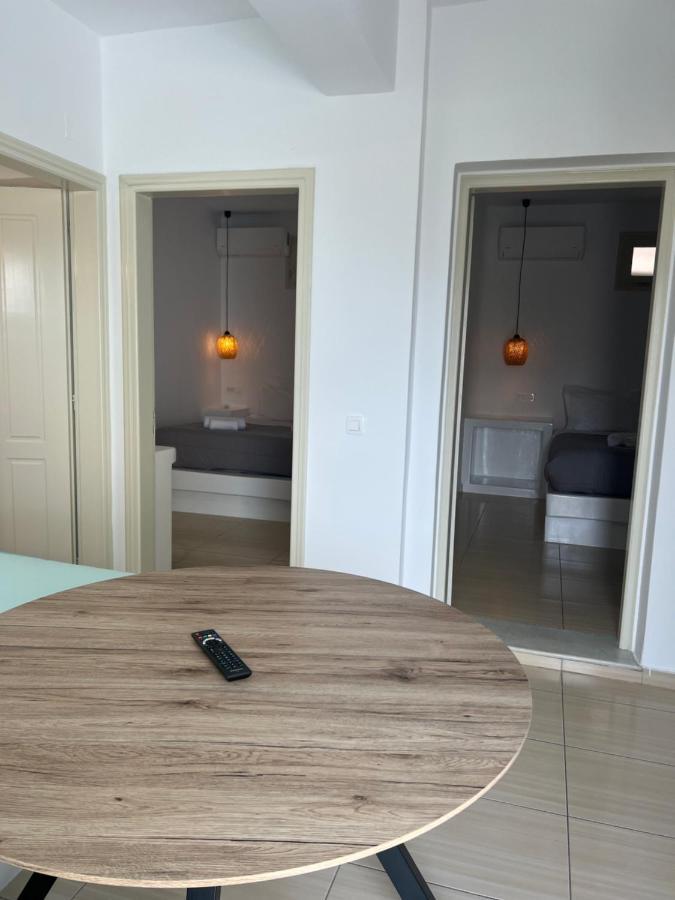 Blackrock Suites Karterados  Luaran gambar