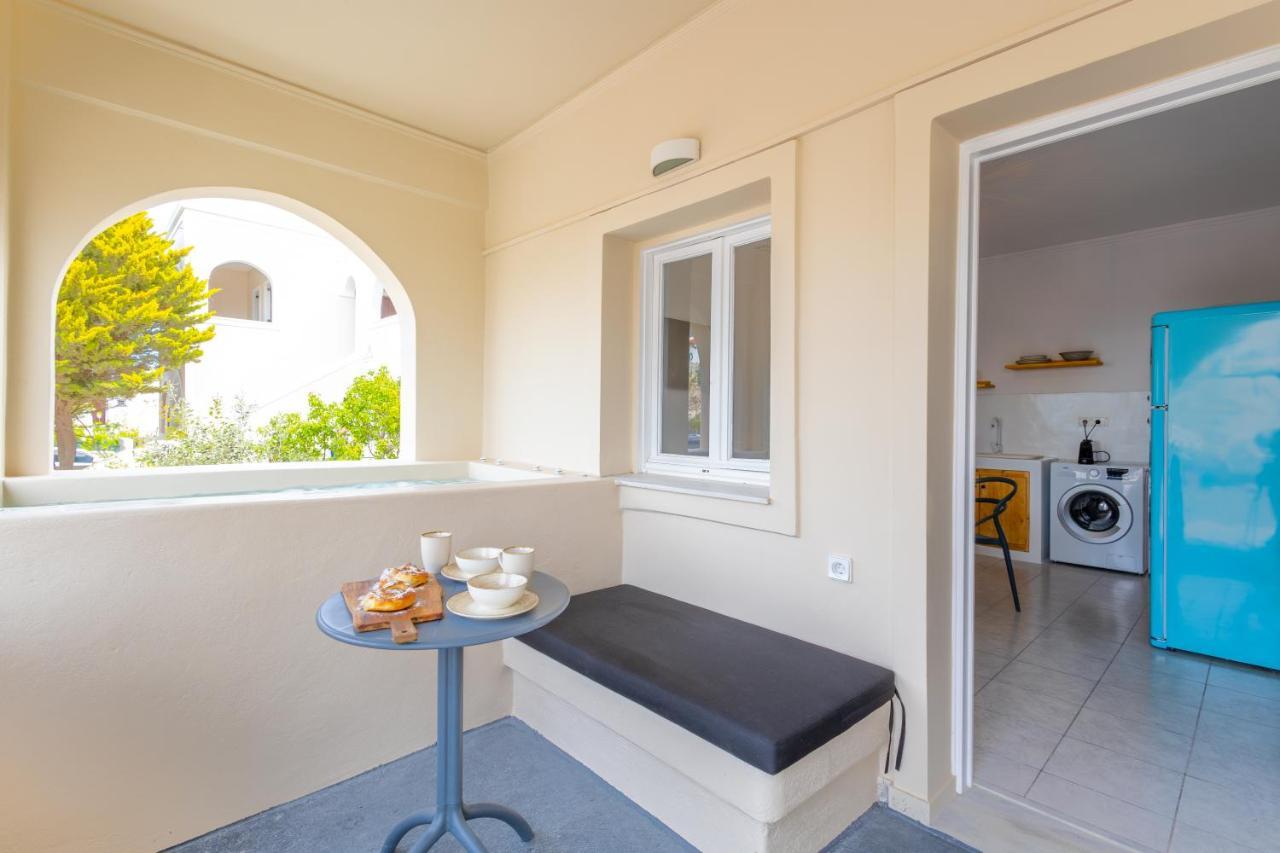 Blackrock Suites Karterados  Luaran gambar
