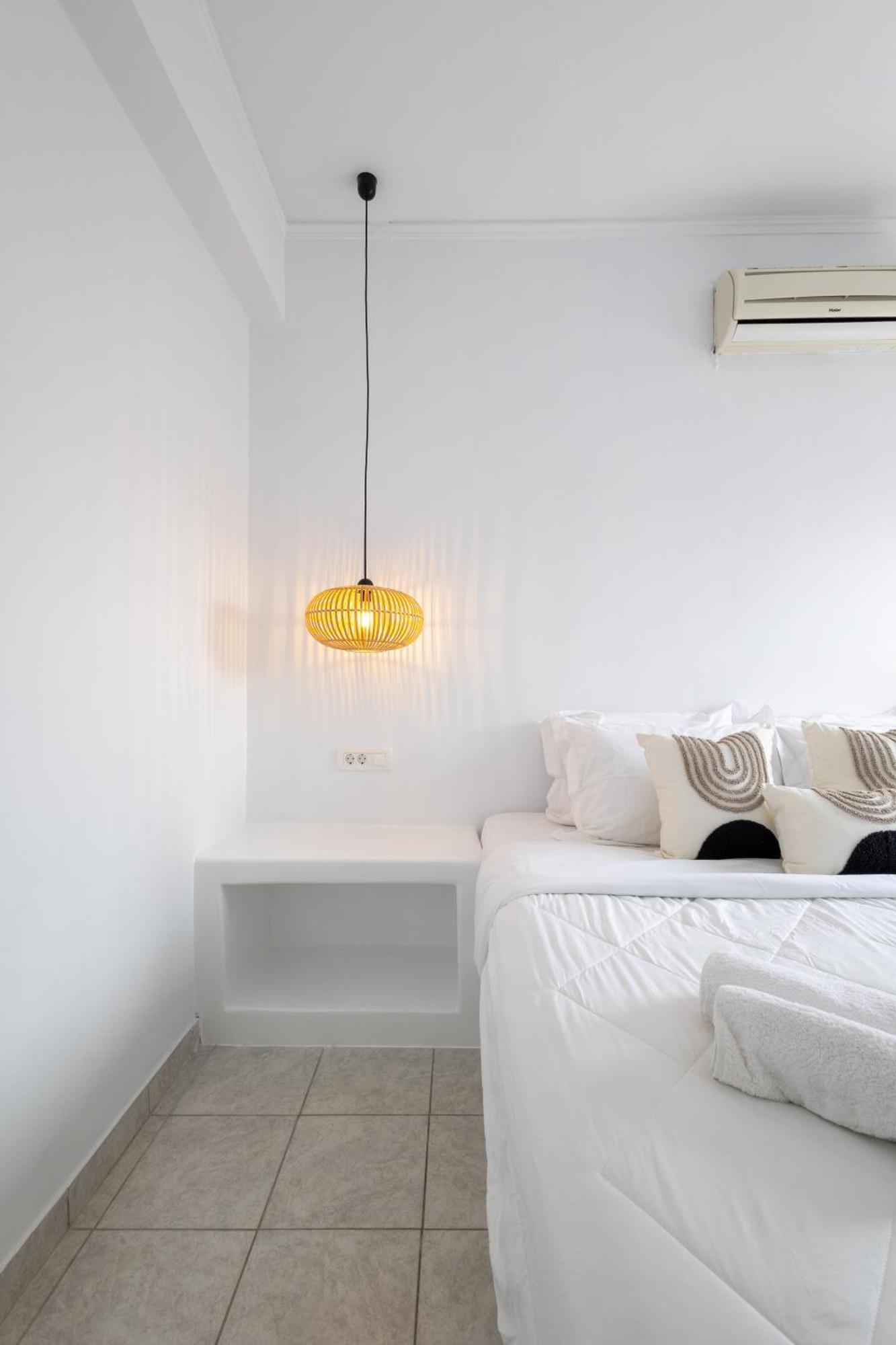 Blackrock Suites Karterados  Luaran gambar