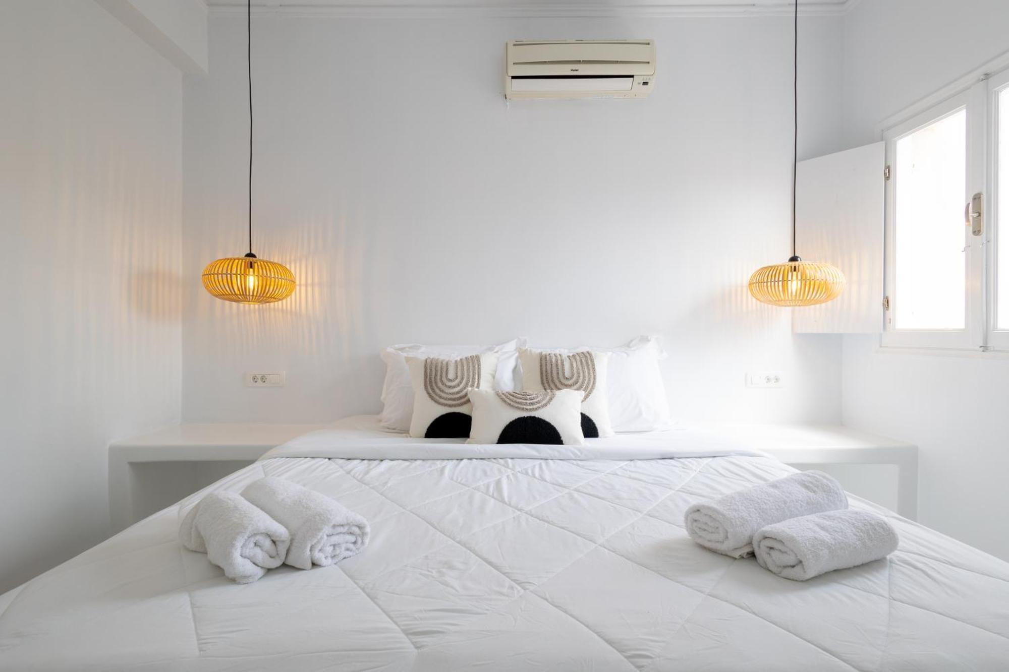Blackrock Suites Karterados  Luaran gambar