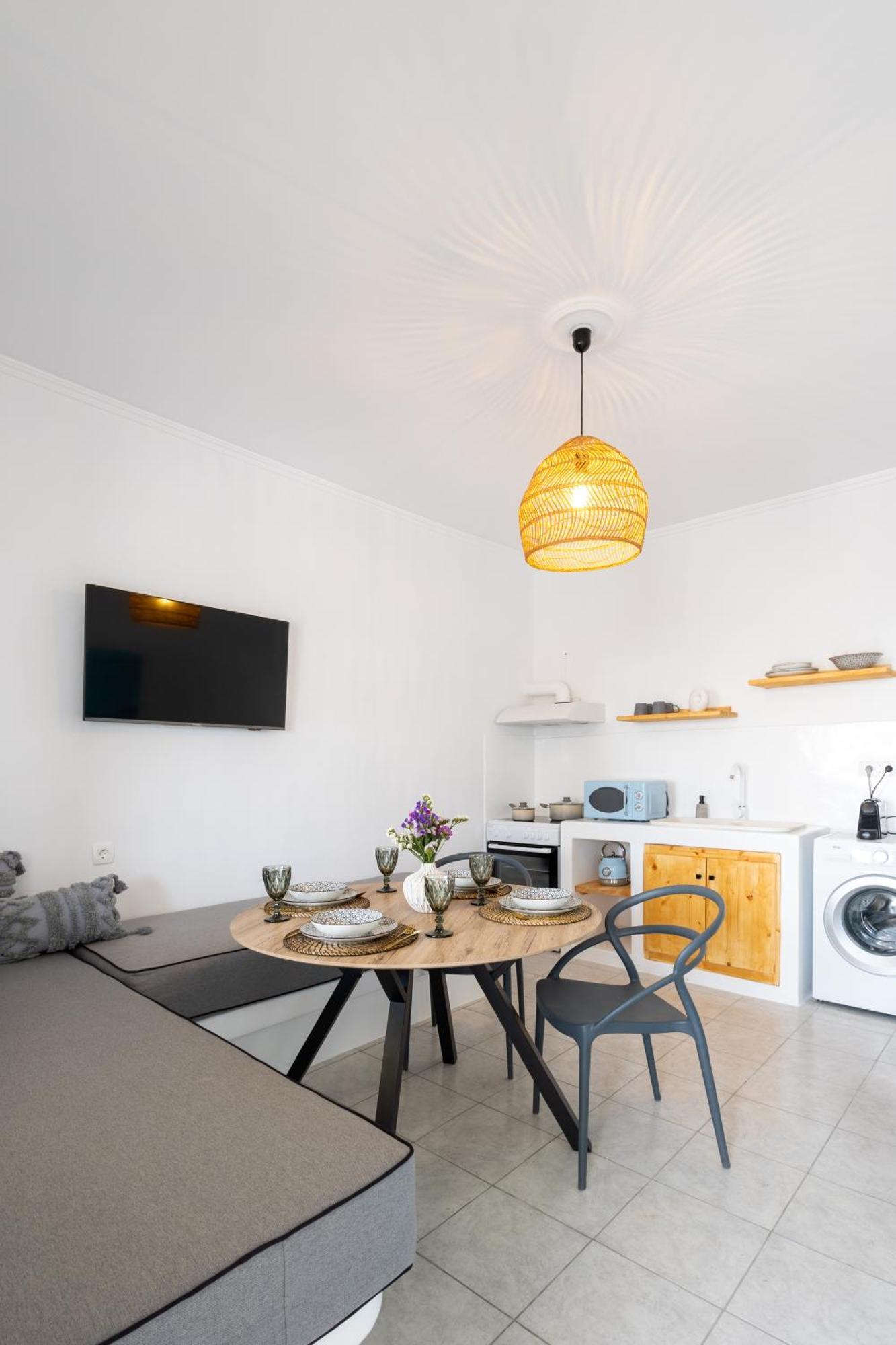 Blackrock Suites Karterados  Luaran gambar
