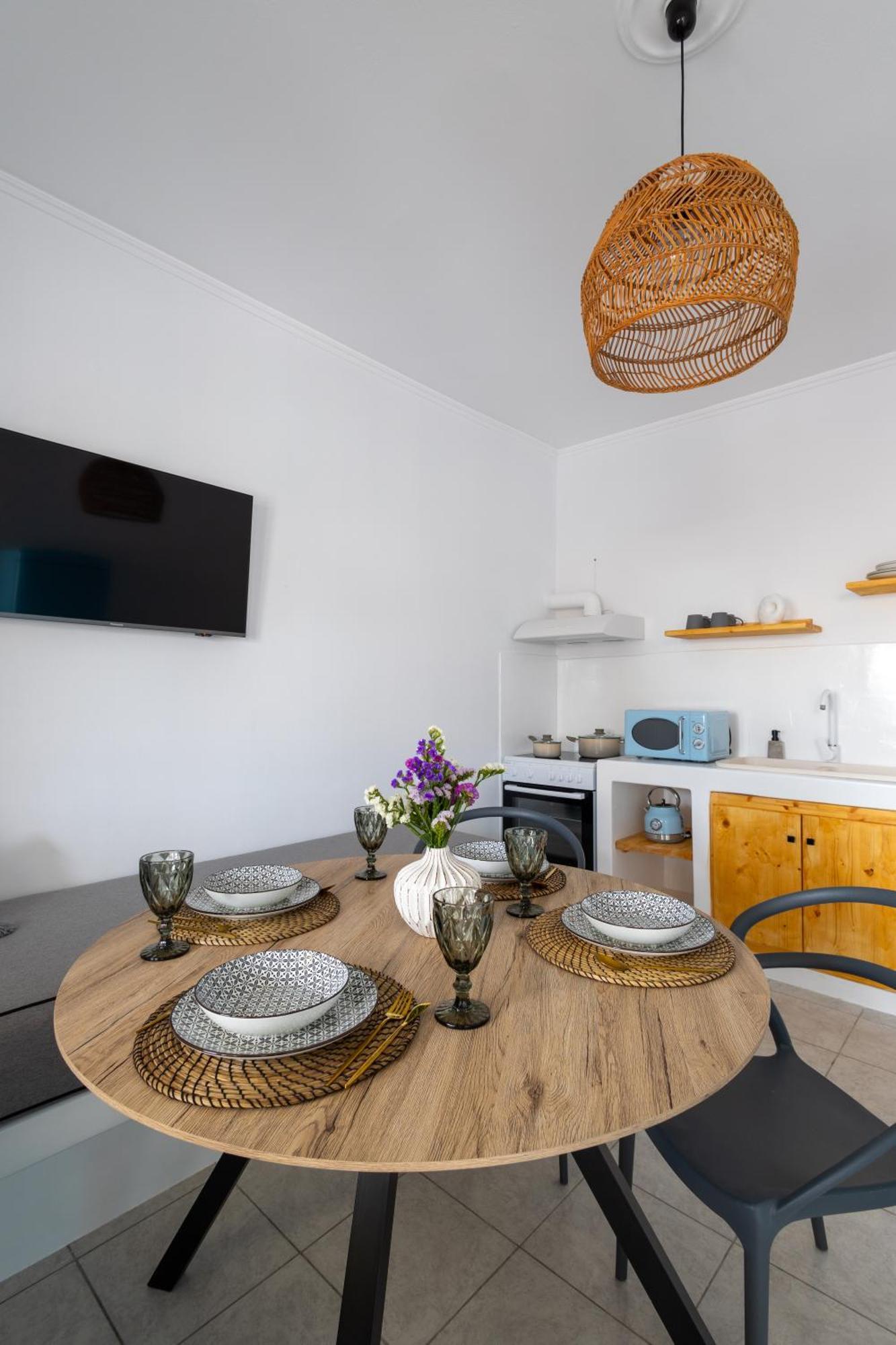 Blackrock Suites Karterados  Luaran gambar